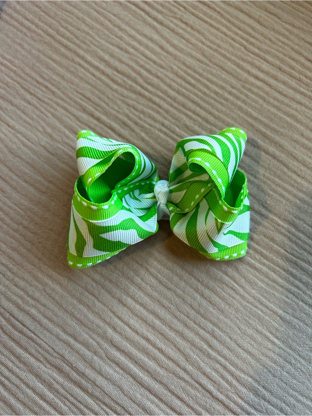 gator clip 3” hair bow
